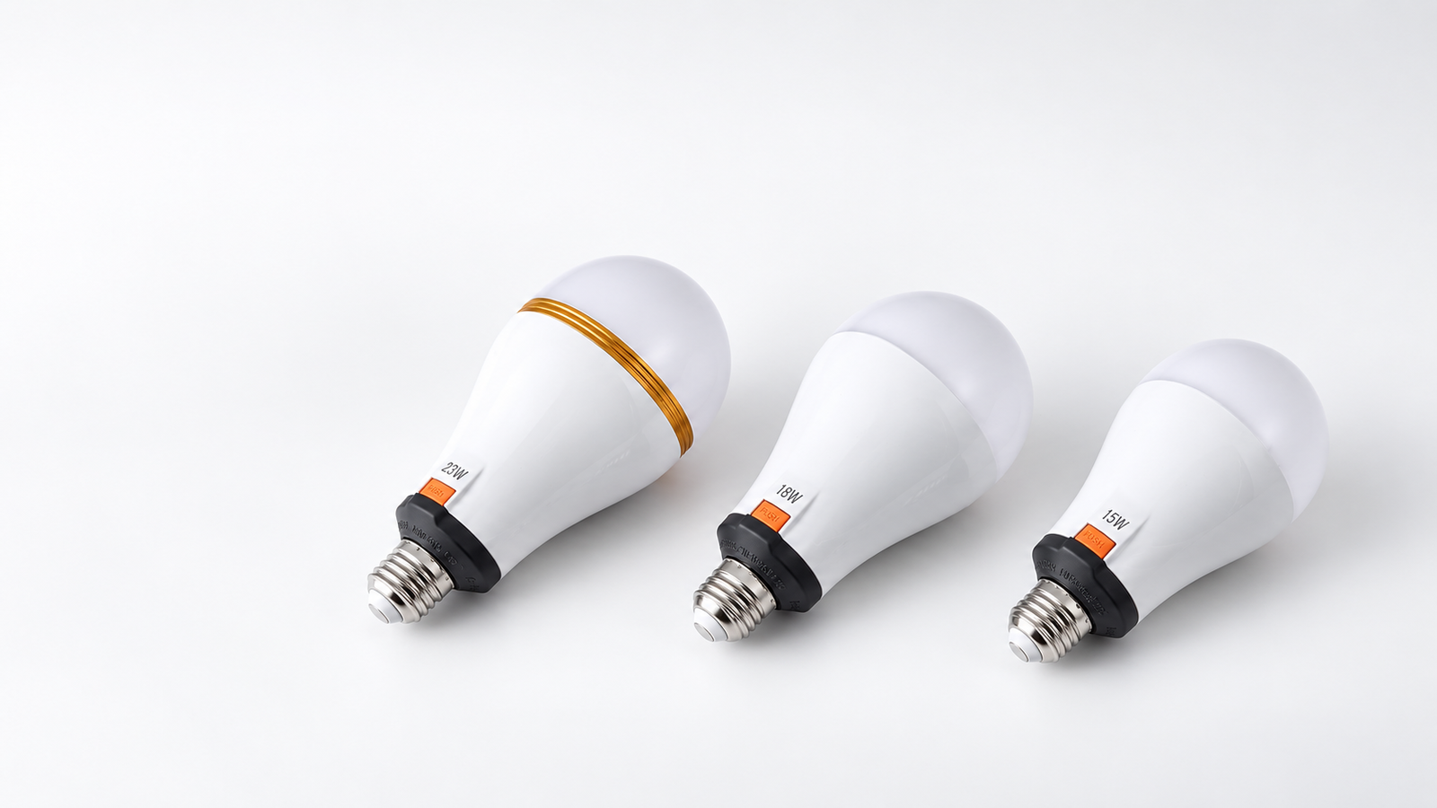 rechargeable Long lasting emergency LED bulb used for installation and backup-mode testing